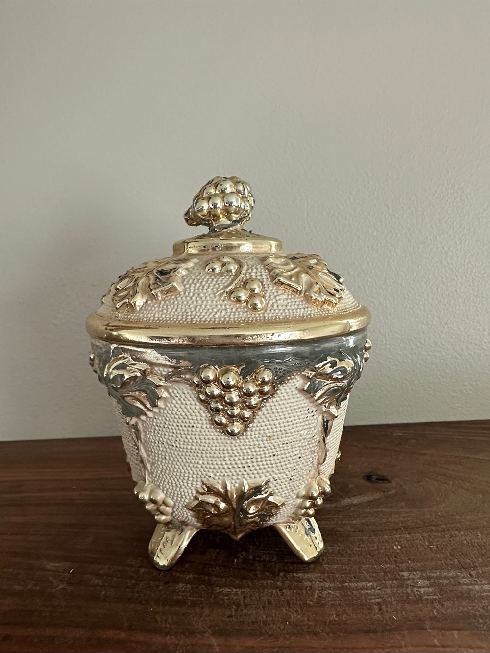Vintage Jeannette Glass MCM Harvest Grape Footed Lidded Candy or Trinket Dish
